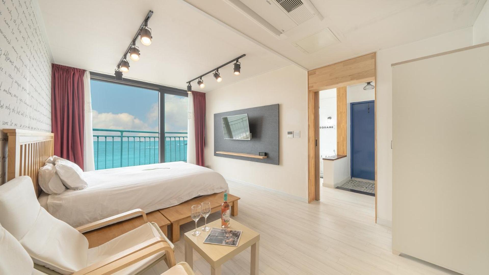 Goseong Littlesquare Oceanview Pension Quarto foto