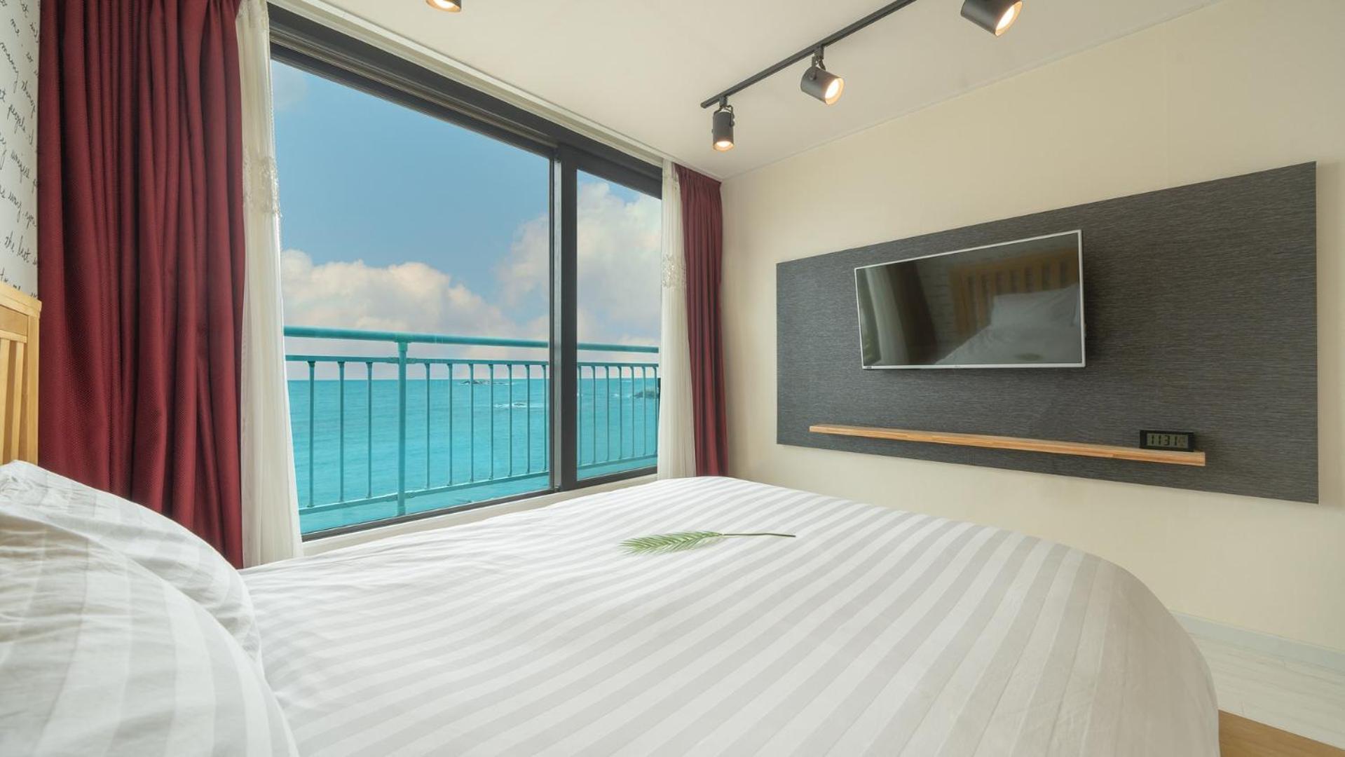 Goseong Littlesquare Oceanview Pension Quarto foto