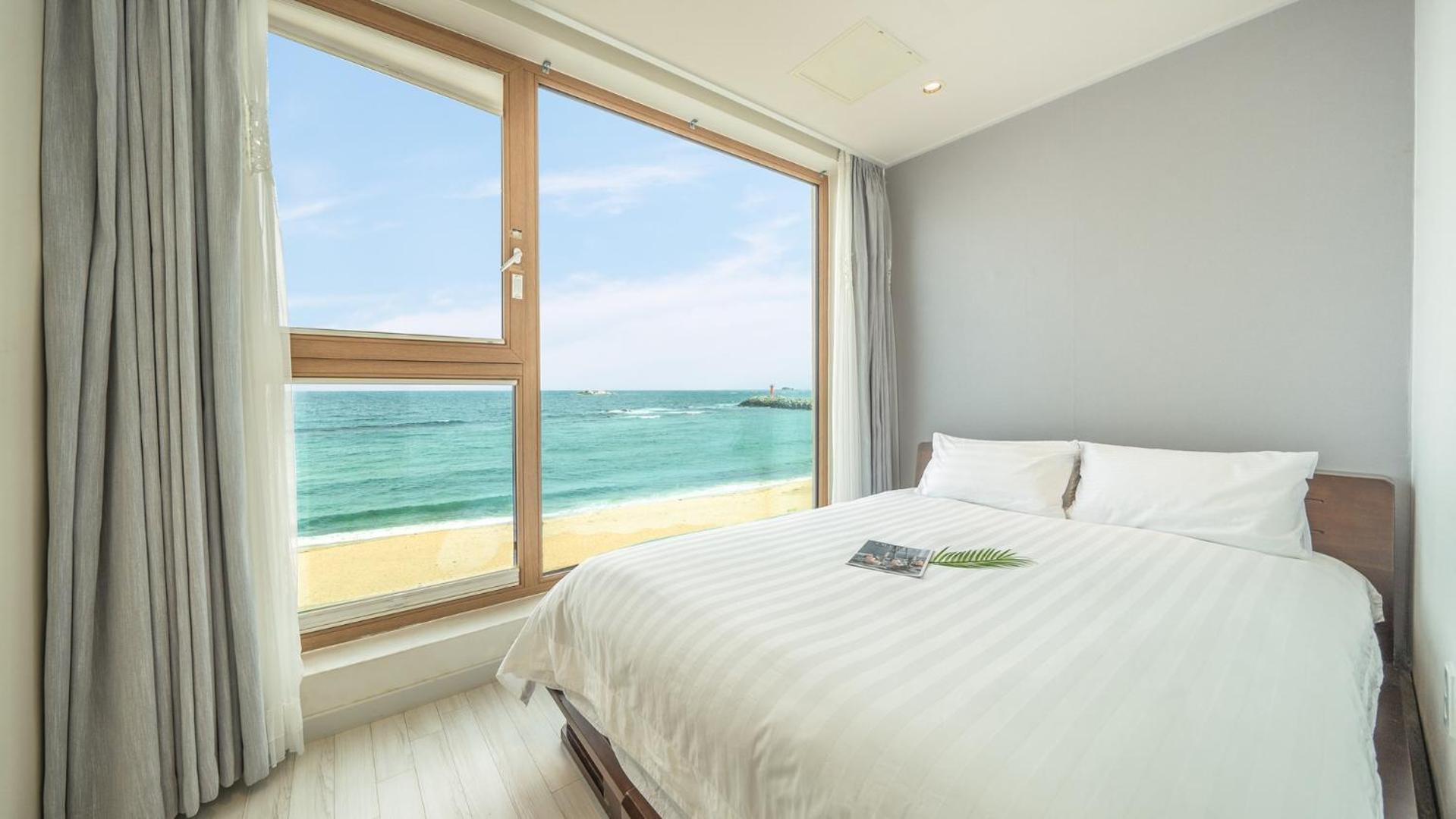 Goseong Littlesquare Oceanview Pension Quarto foto