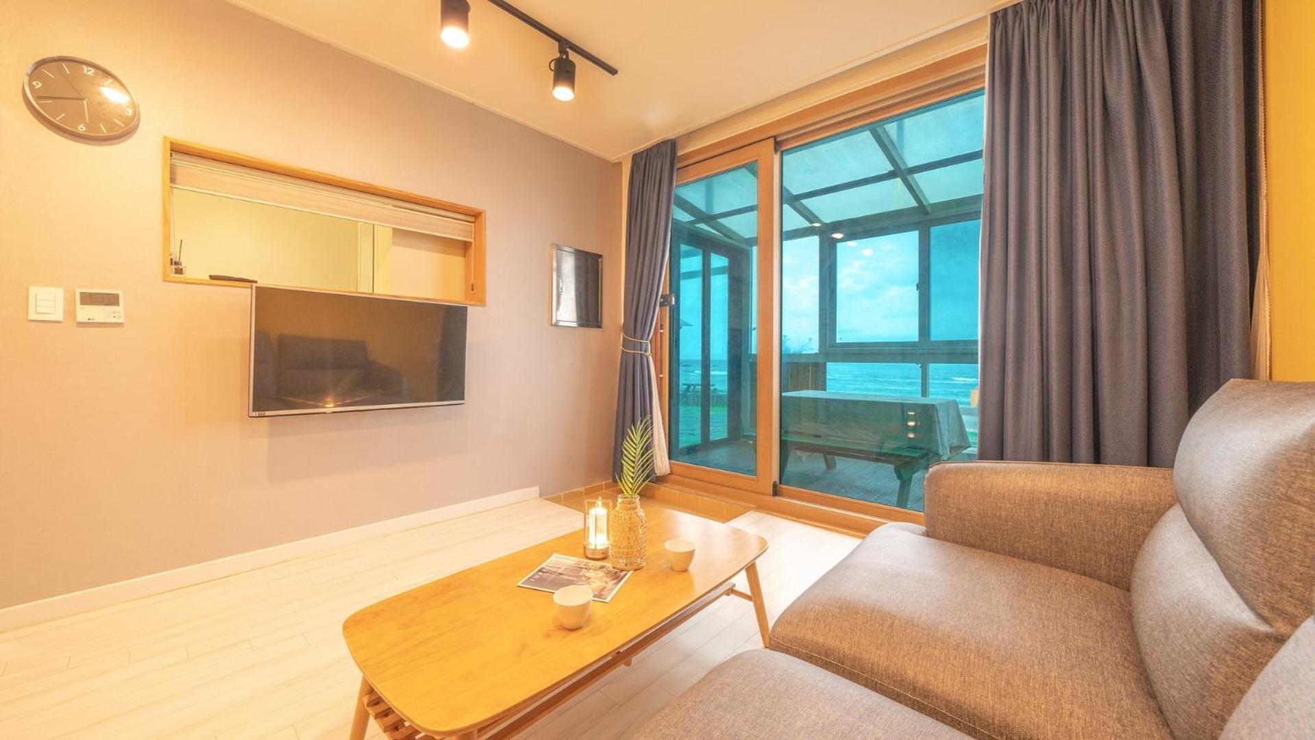 Goseong Littlesquare Oceanview Pension Quarto foto