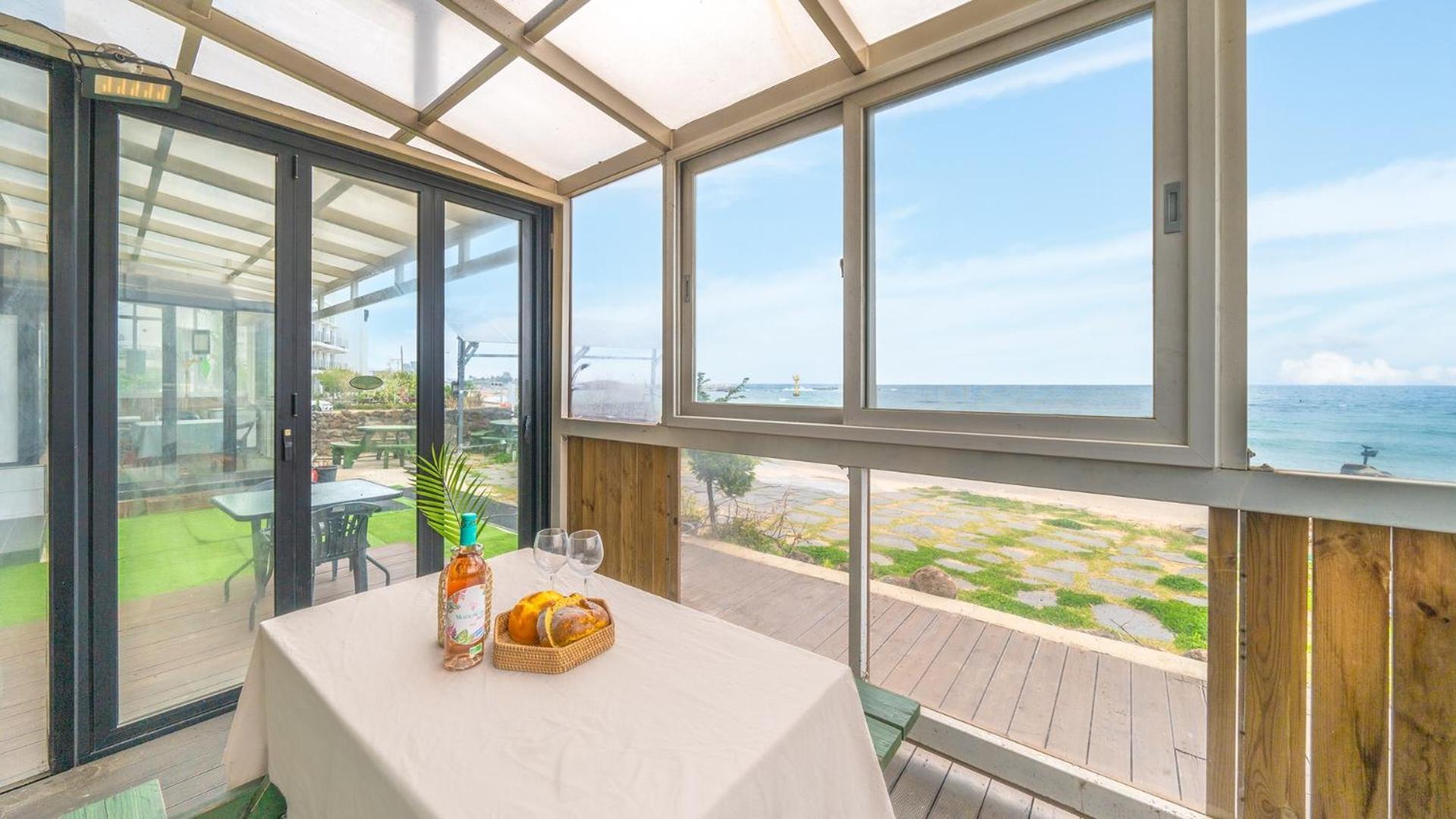 Goseong Littlesquare Oceanview Pension Quarto foto